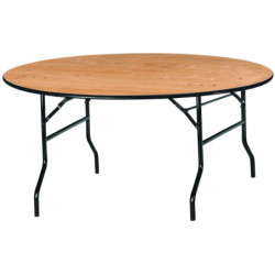 5 tables de réception...