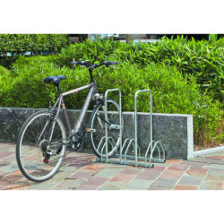 Range vélos avec arceaux...